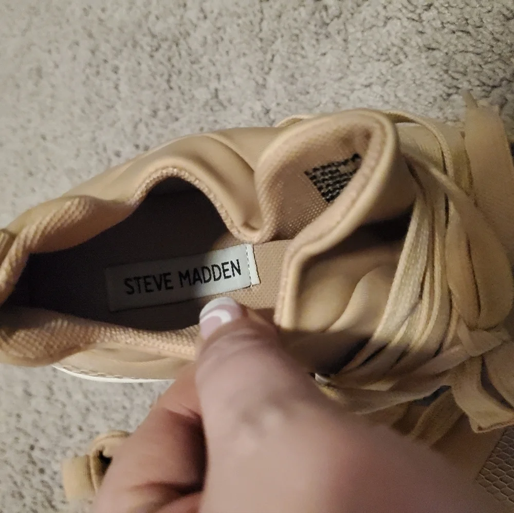 Steve Madden Lancer Blush Pink Comfortable Soft Fabric Sneakers